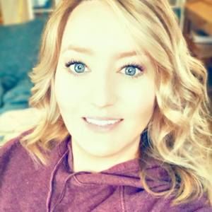 Meet your Posher, Ara